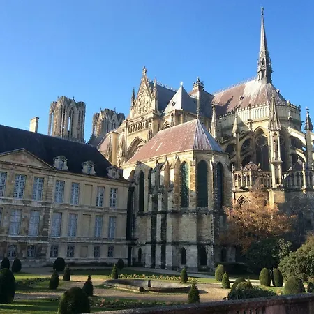 公寓 Cathedrale - Isle 兰斯