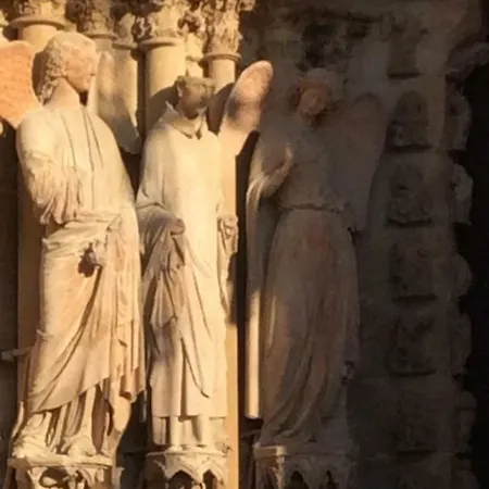 Cathedrale - Isle 公寓 *
